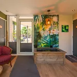Tiny House - Leenfietsen, Eigen Keuken En Badkamer